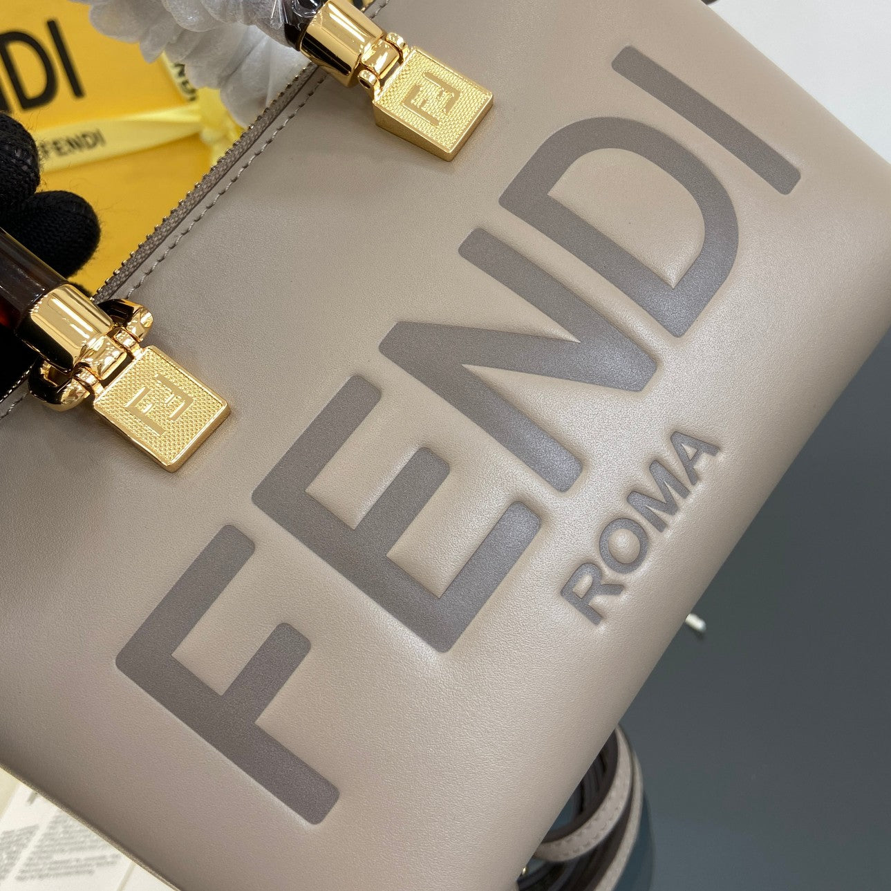 Fen New*Classic by the way Bags