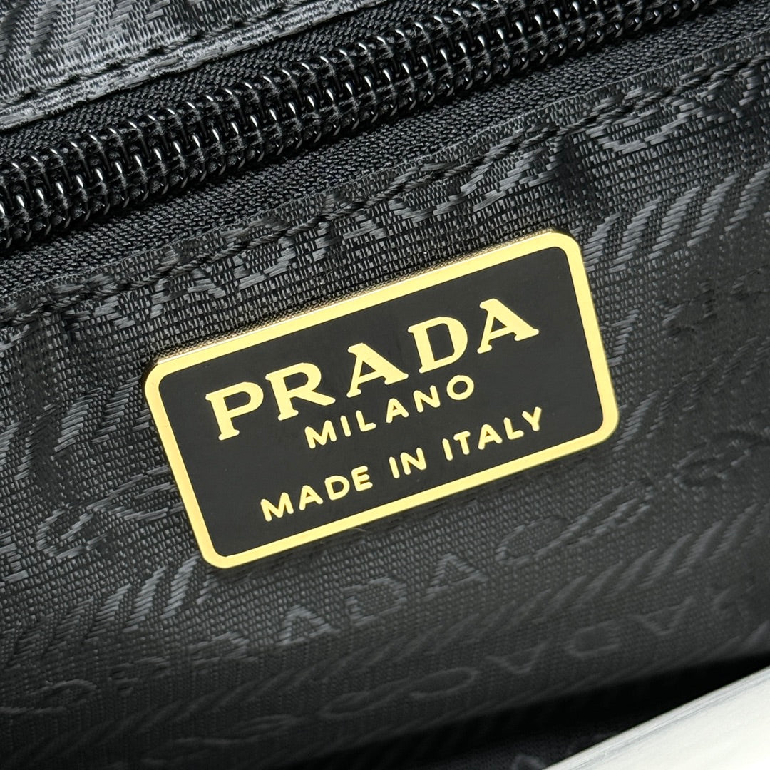 Pra New mini crossbody bag