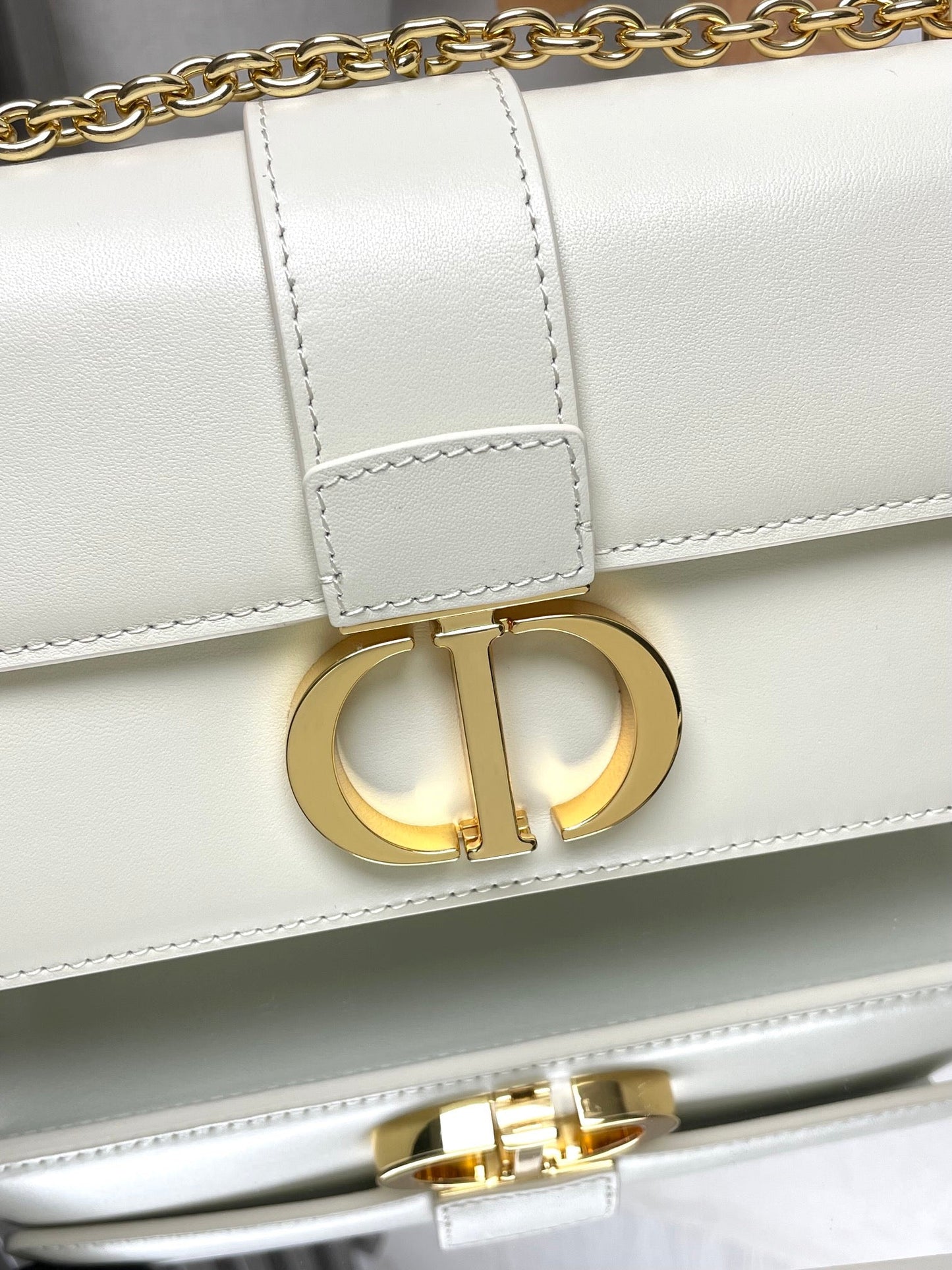 CD High version 💯 Montaigne chain bag