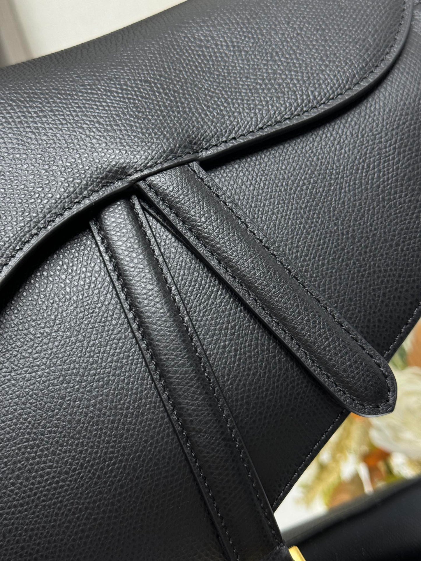CD High quality 💯 saddle bag