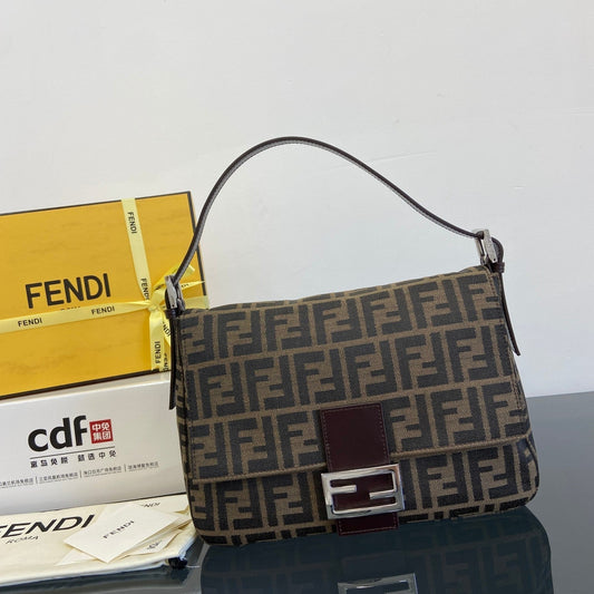 Fen New Vintage baguette bags