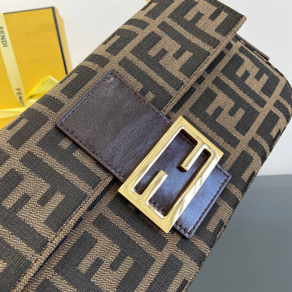 Fen New Vintage baguette bags