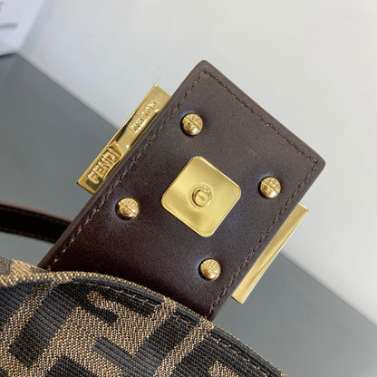 Fen New Vintage baguette bags