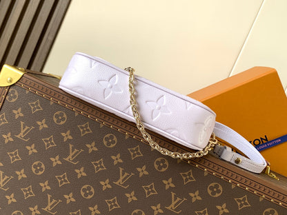 Louis* New wallet on chain bag