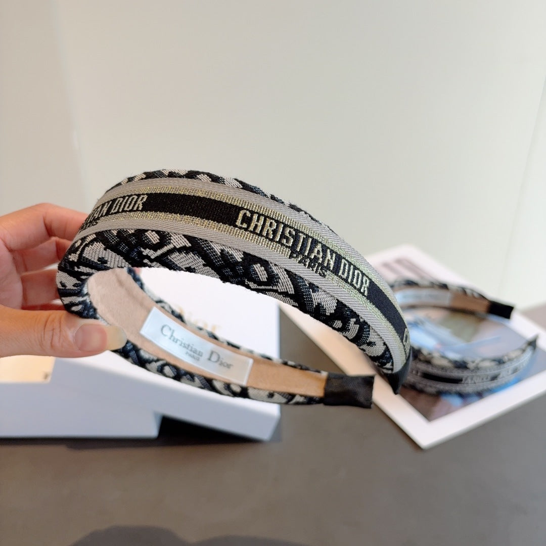 CD Classic new D letter headband