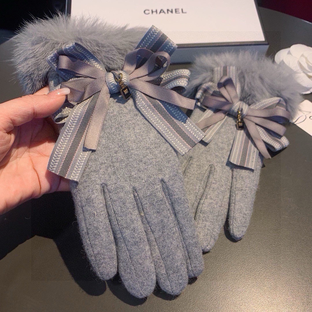 Chan Autumn and winter lazy rabbit fur wool gloves