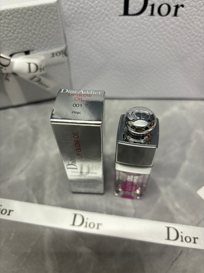 CD 001Allure lip balm