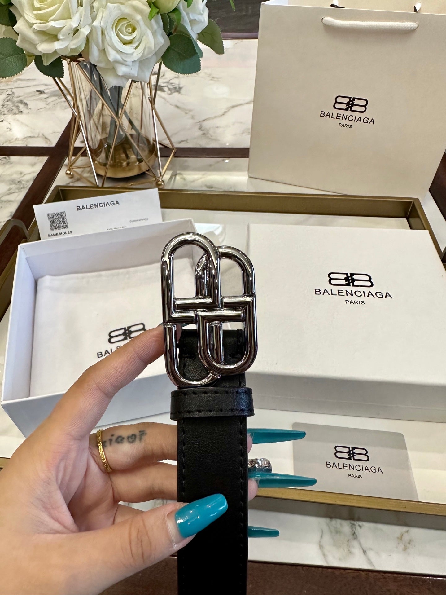 Balen New calfskin belt