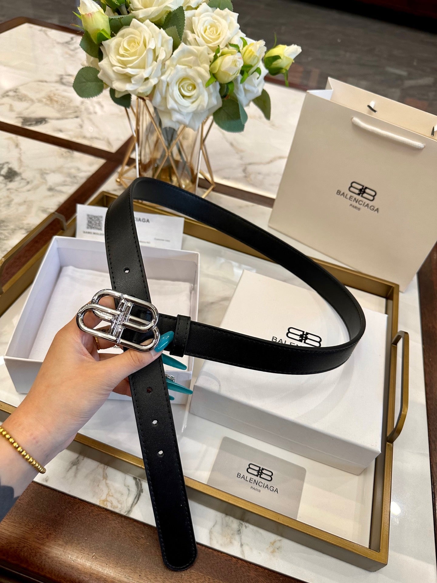 Balen New calfskin belt