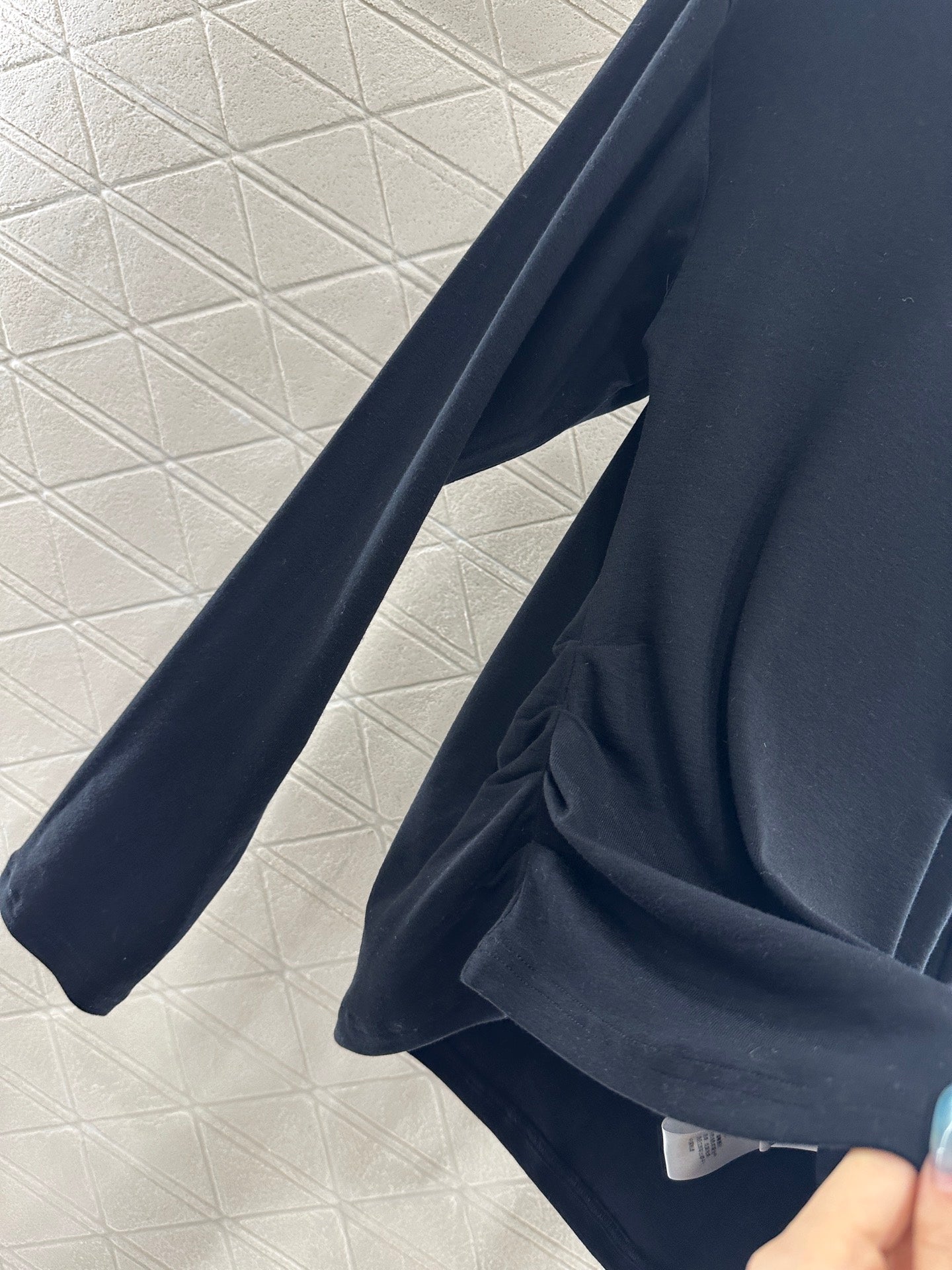 Celi new off-shoulder top