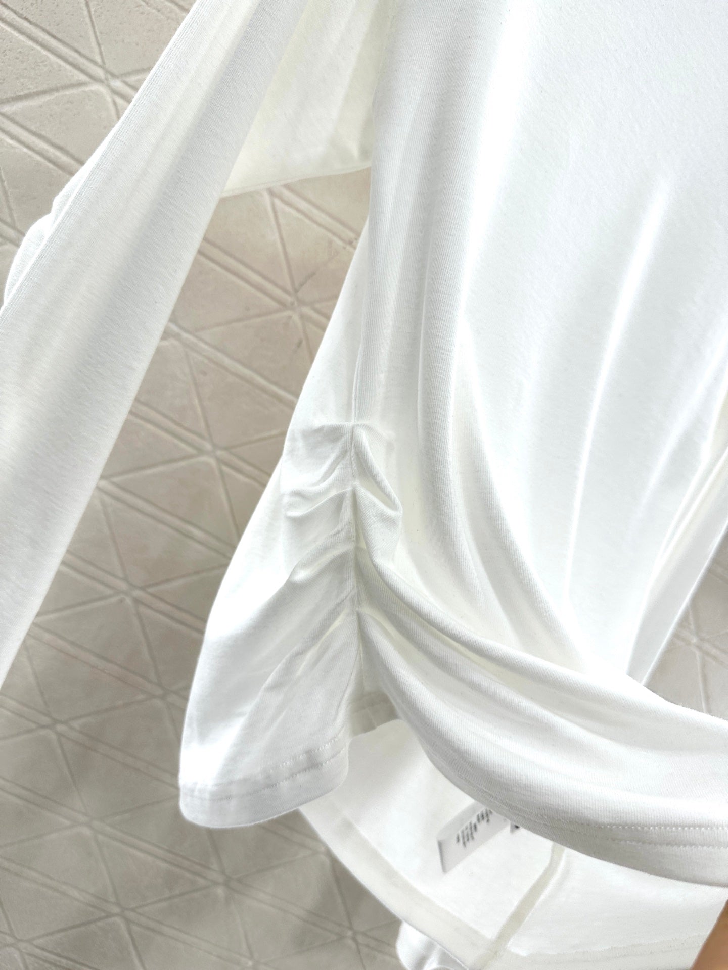 Celi new off-shoulder top