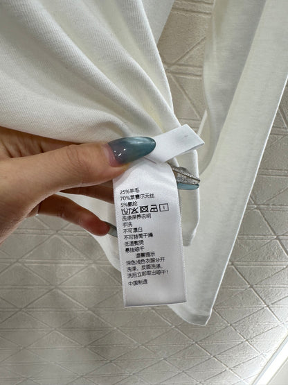 Celi new off-shoulder top