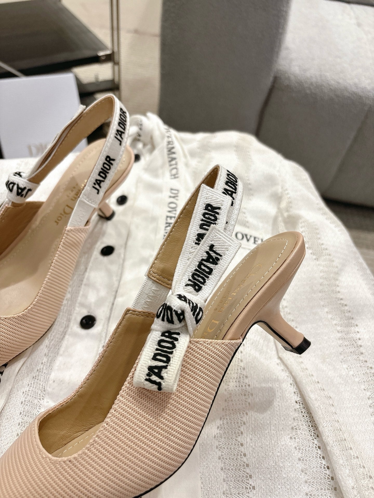 CD New Bow mid-heel shoes