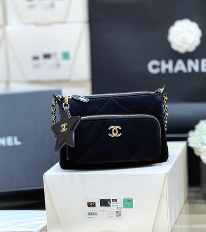 New chan velvet camera bag