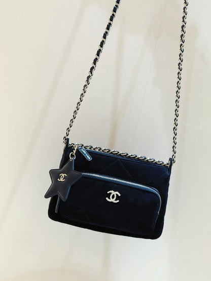 New chan velvet camera bag