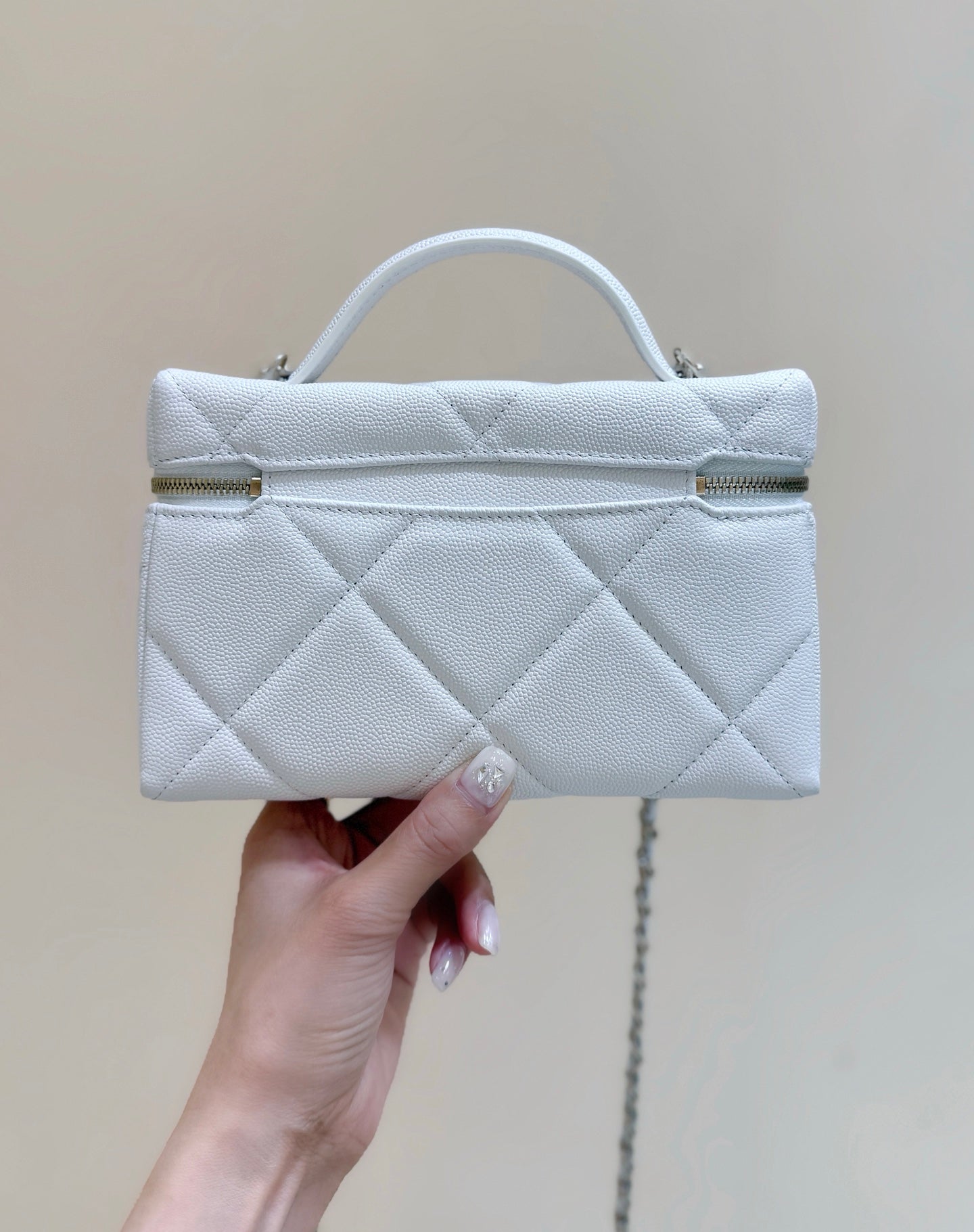 New CHAN large diamond lunch box bag