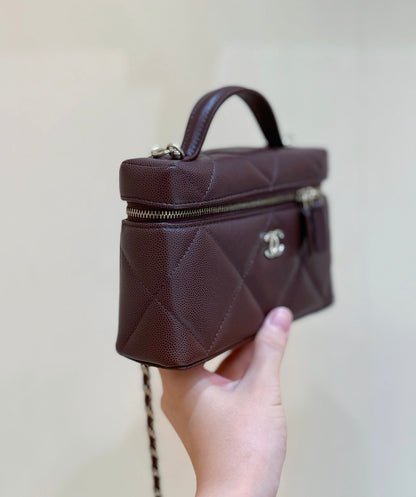 New CHAN large diamond lunch box bag