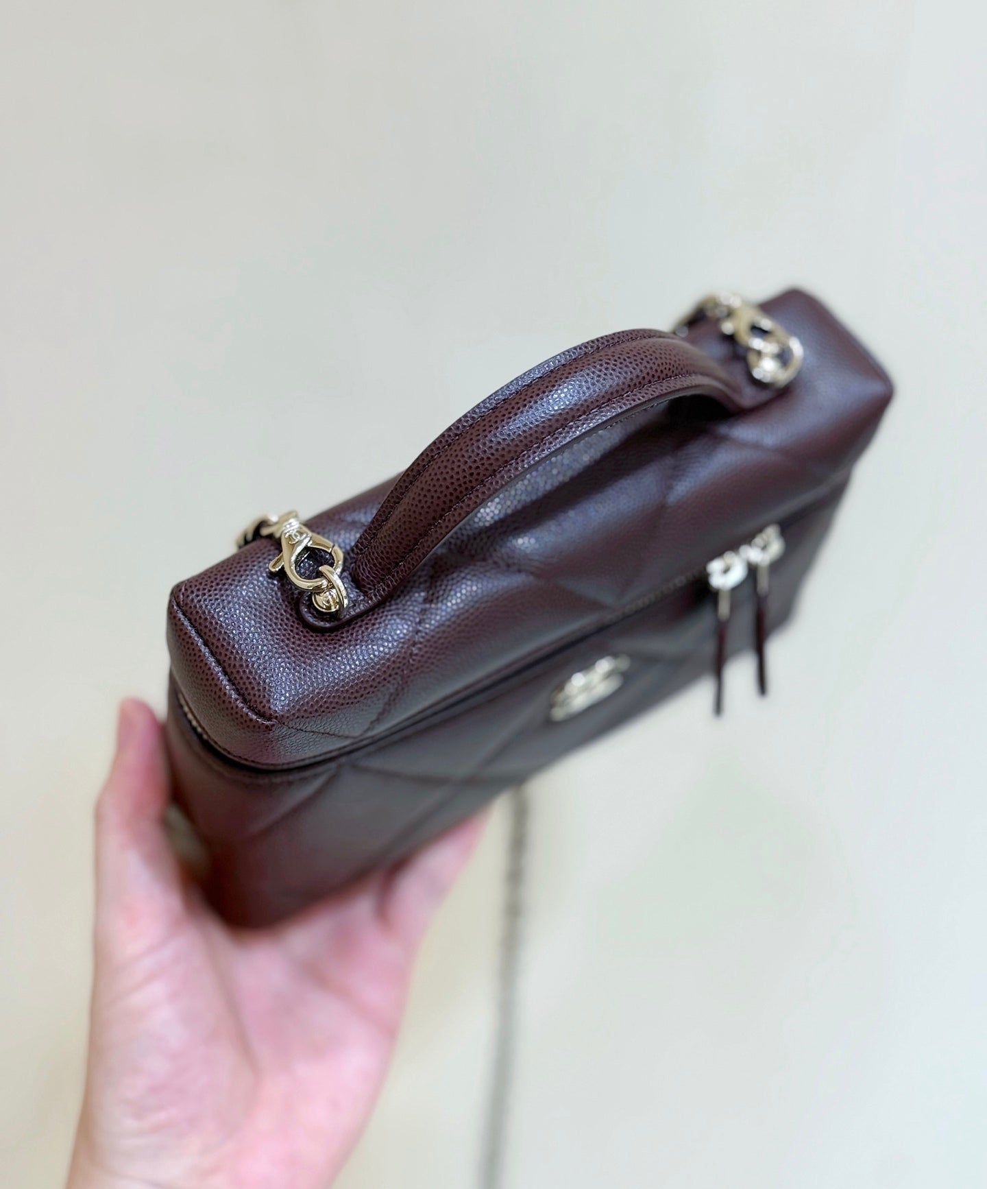 New CHAN large diamond lunch box bag