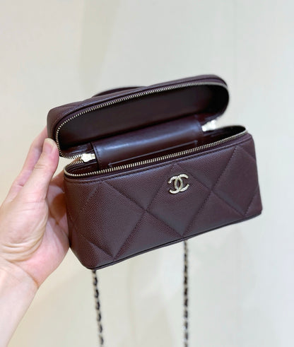 New CHAN large diamond lunch box bag