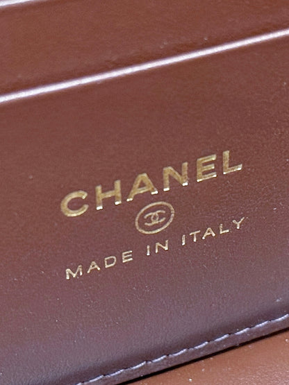 New CHAN large diamond lunch box bag