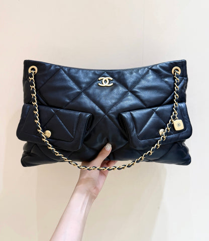 New CHAN shopping bag