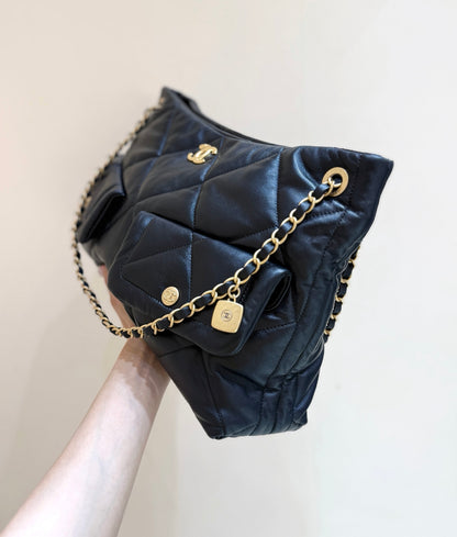 New CHAN shopping bag