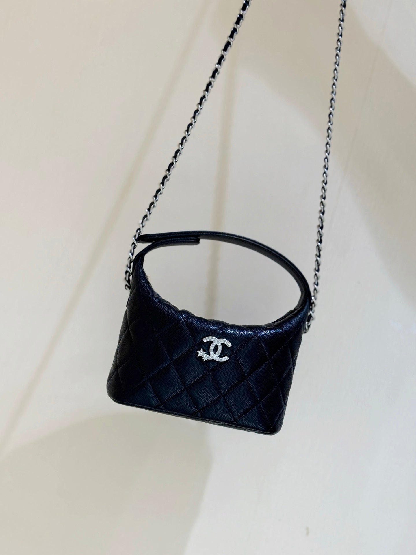 New CHAN meteor hardware lunch box bag