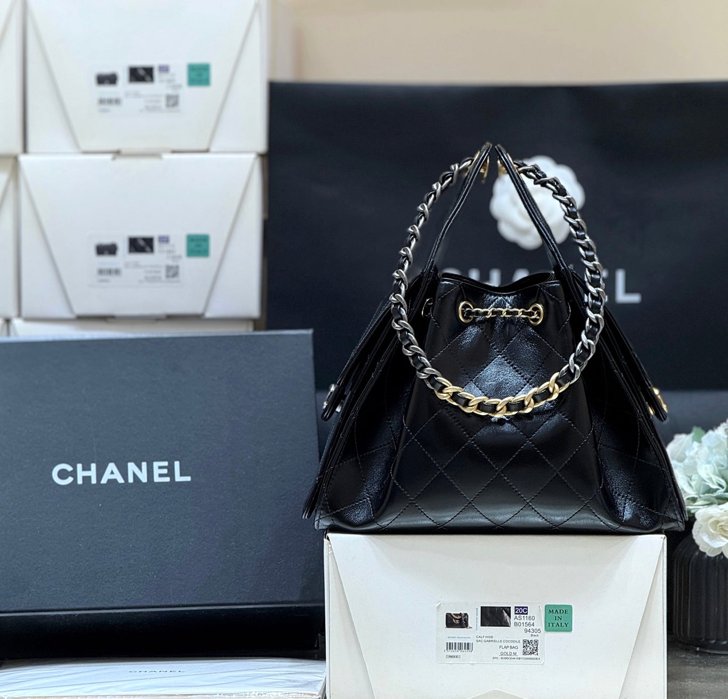 New CHAN Mandarin Duck Link Shiny Cowhide Bag