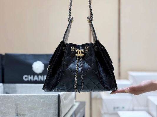 New CHAN Mandarin Duck Link Shiny Cowhide Bag