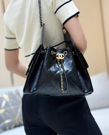 New CHAN Mandarin Duck Link Shiny Cowhide Bag