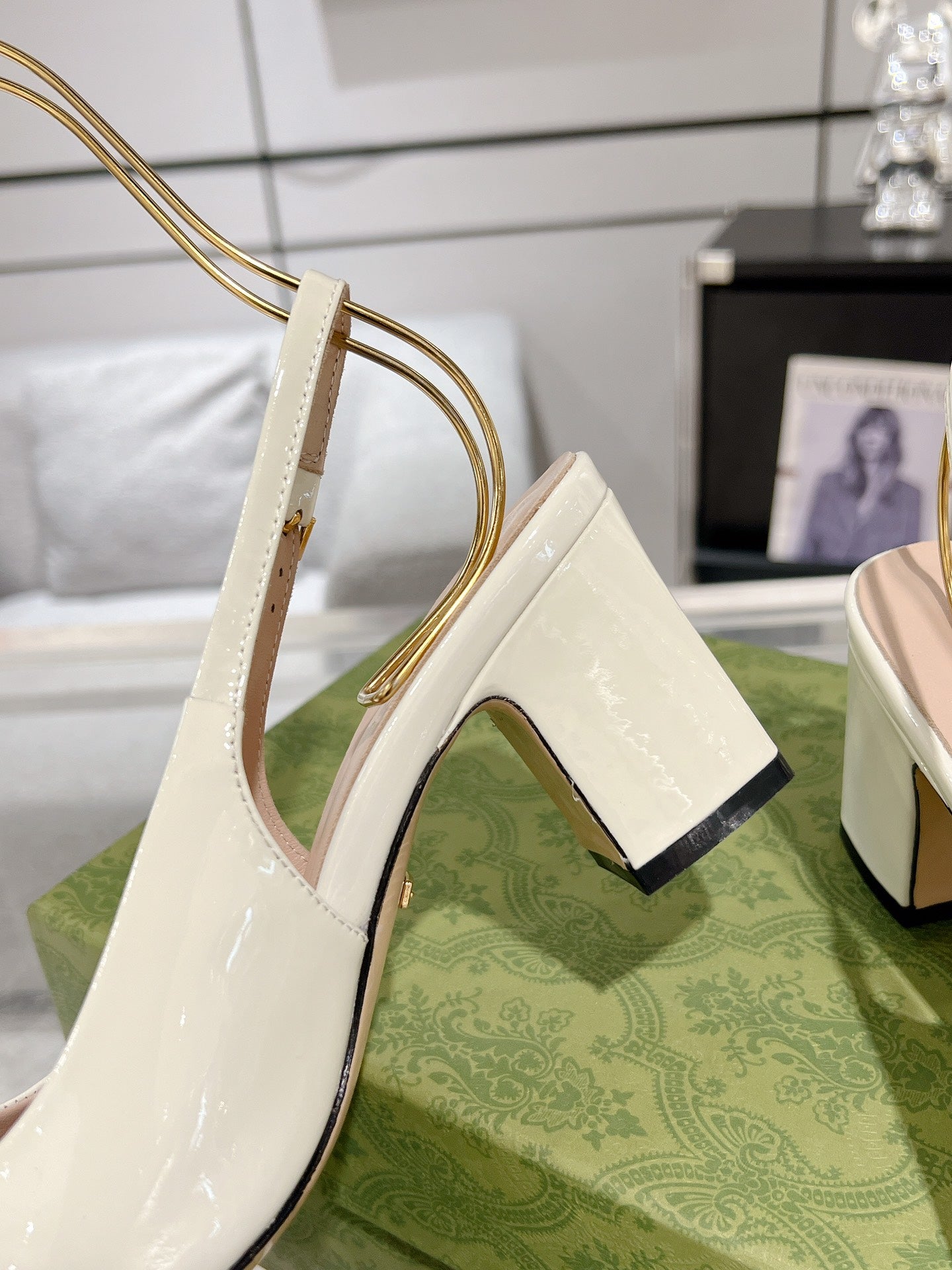 Guc New Arrival Women's Lace-up Sandals