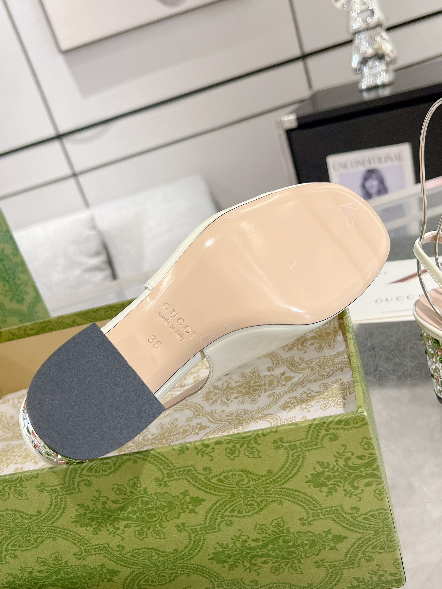 Guc New women's rhinestone chunky heel sandals