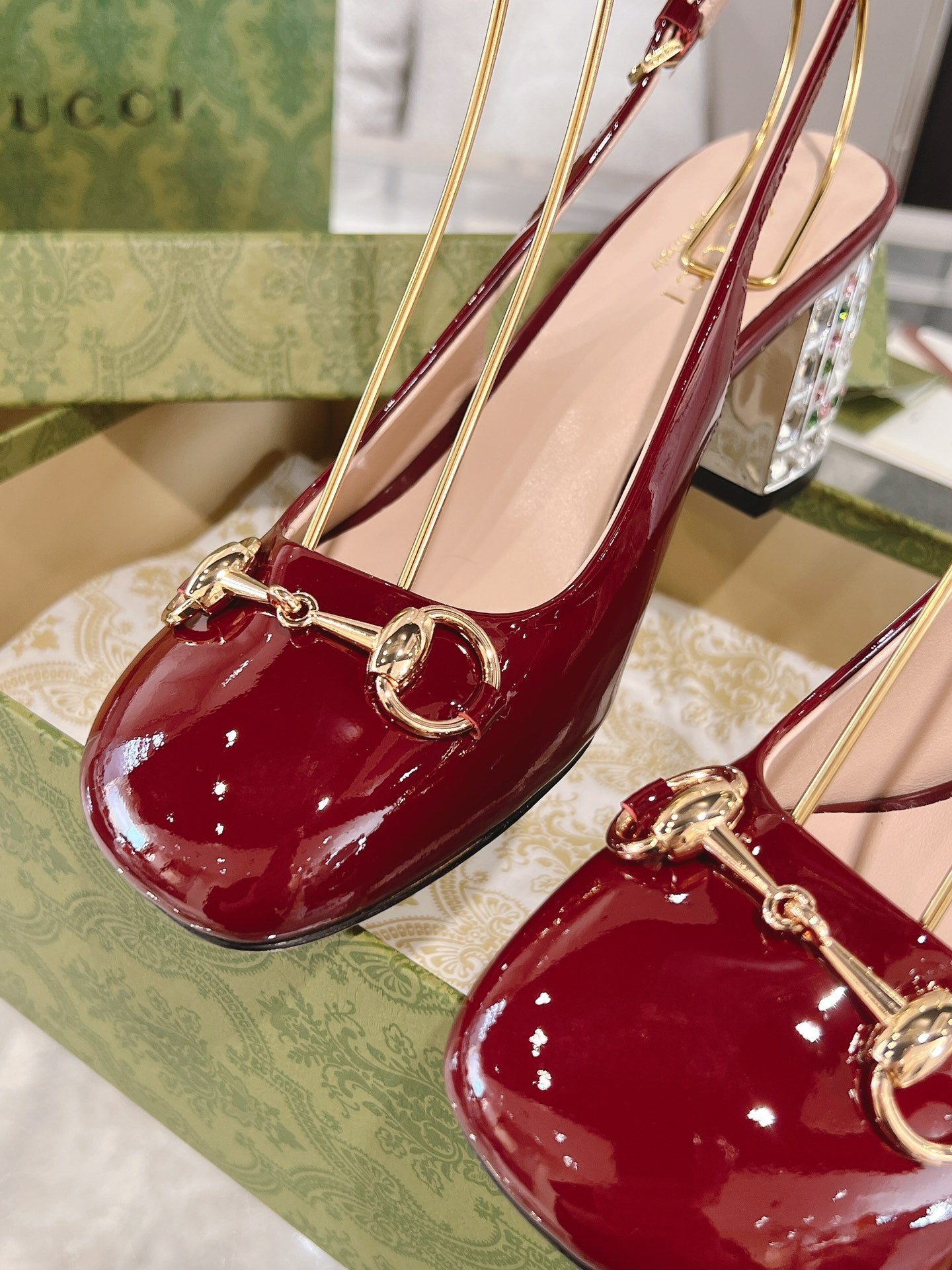 Guc New women's rhinestone chunky heel sandals