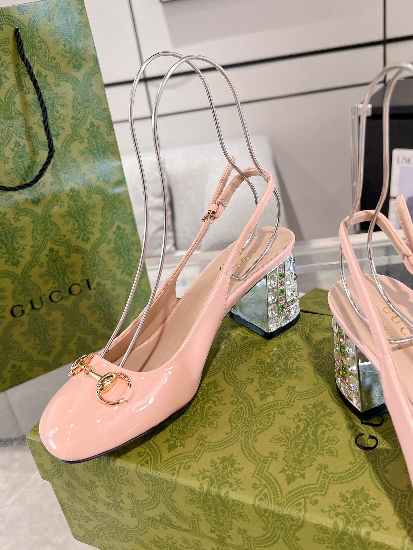 Guc New women's rhinestone chunky heel sandals