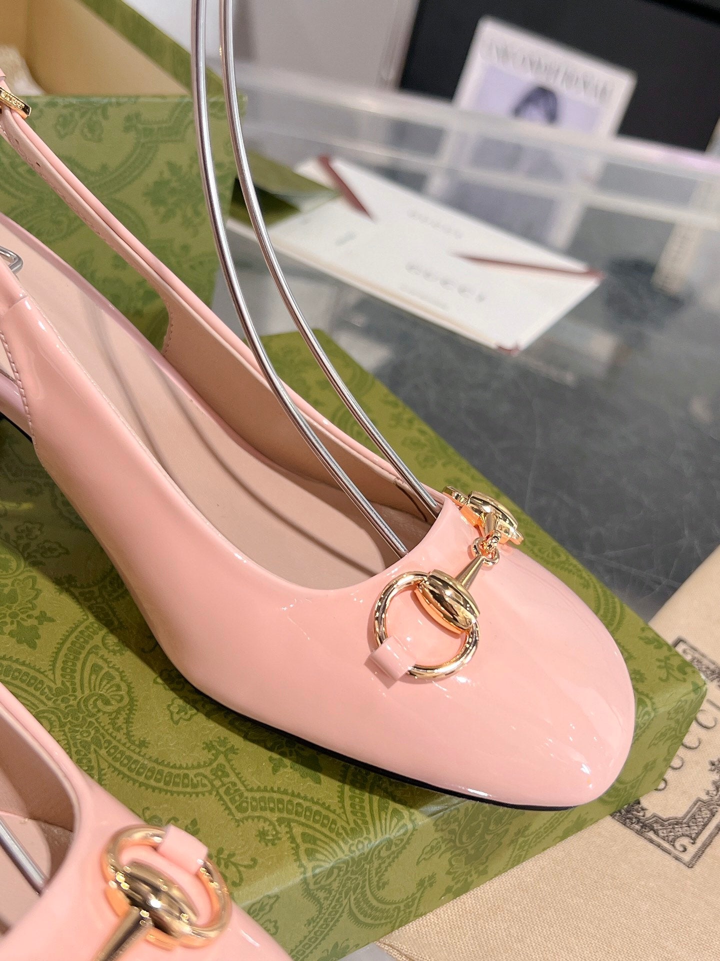 Guc New women's rhinestone chunky heel sandals