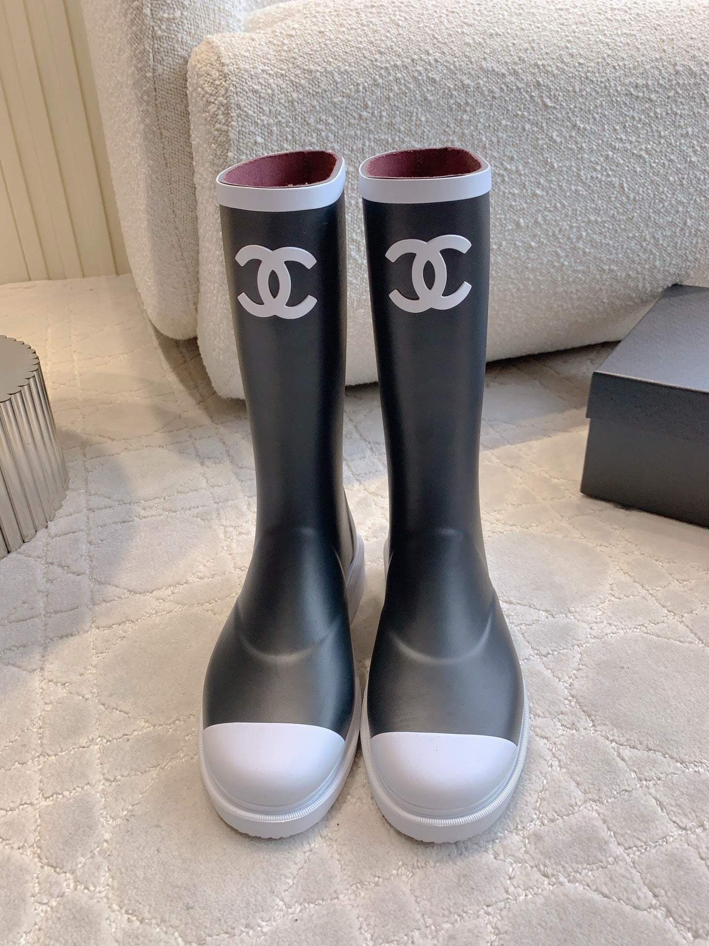 Chan New rain boots
