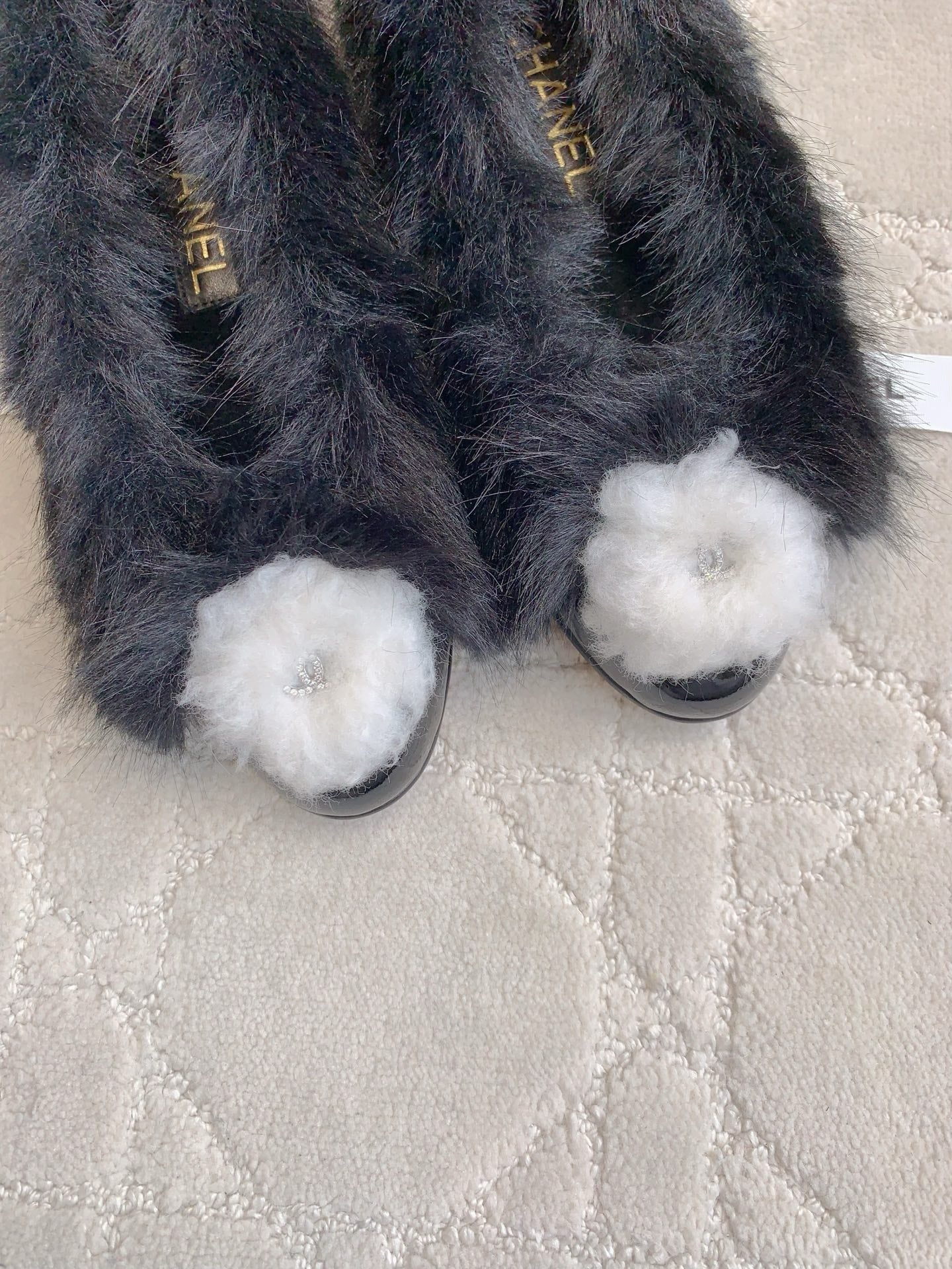 Chan New  Coco Neige's new ballet shoes