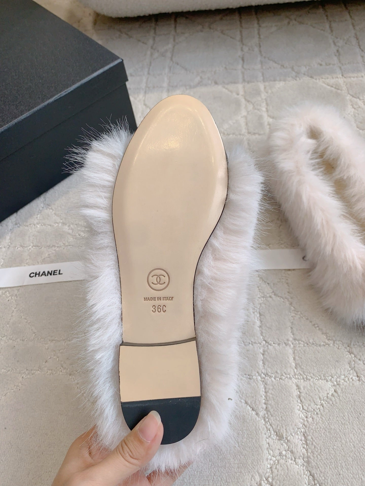 Chan New  Coco Neige's new ballet shoes