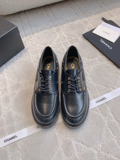 CHAN New Lace-up Loafers