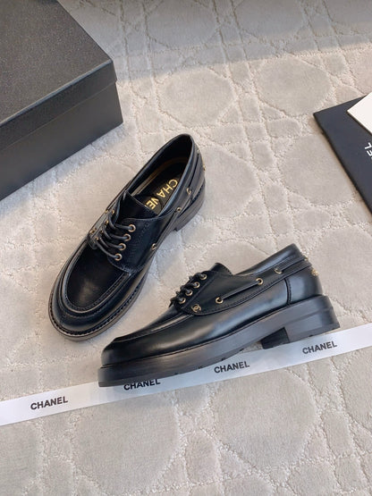 CHAN New Lace-up Loafers