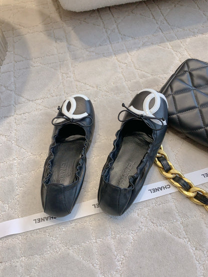 CHAN  New flat shoes
