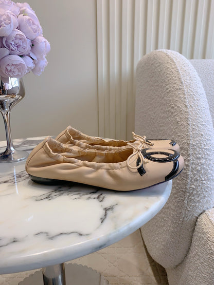 CHAN  New flat shoes