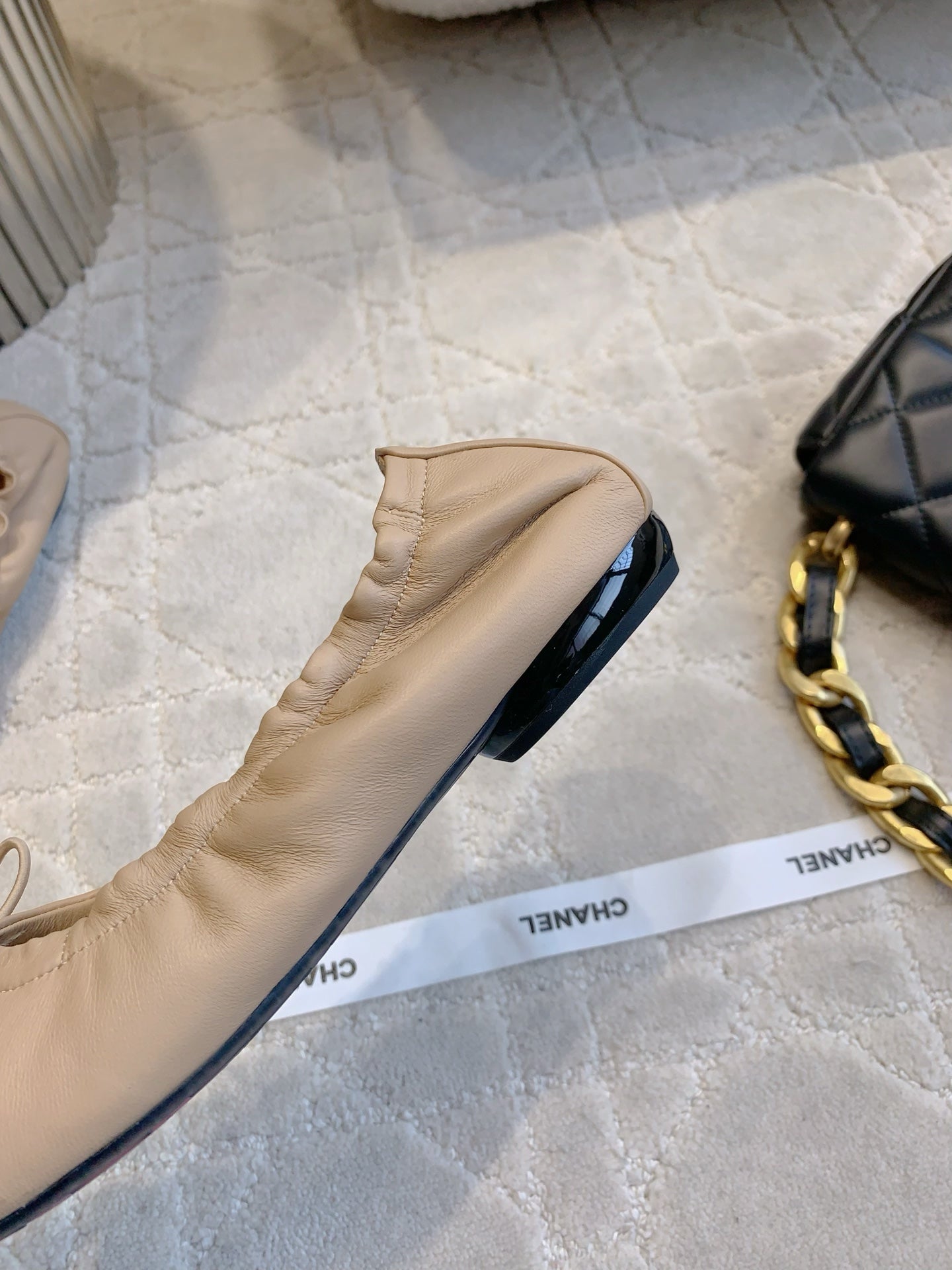 CHAN  New flat shoes