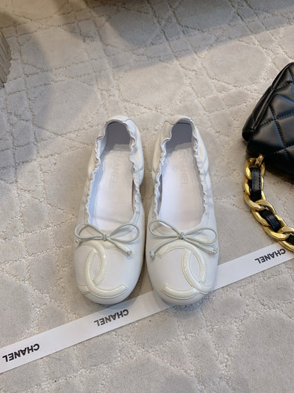 CHAN  New flat shoes