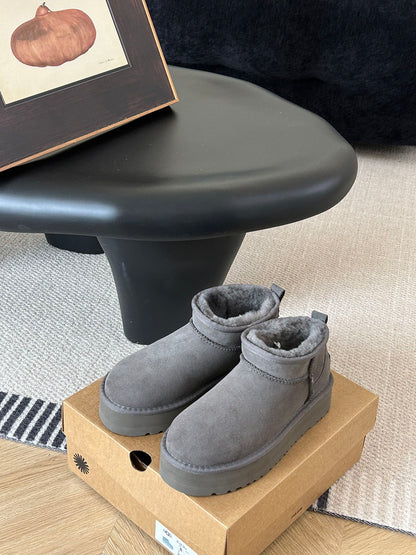 Guc New Platform ankle boots