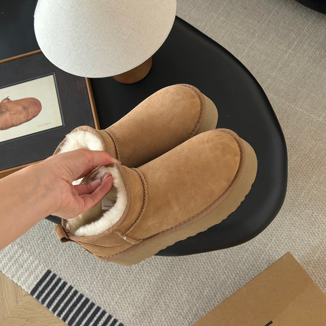 Guc New Platform ankle boots