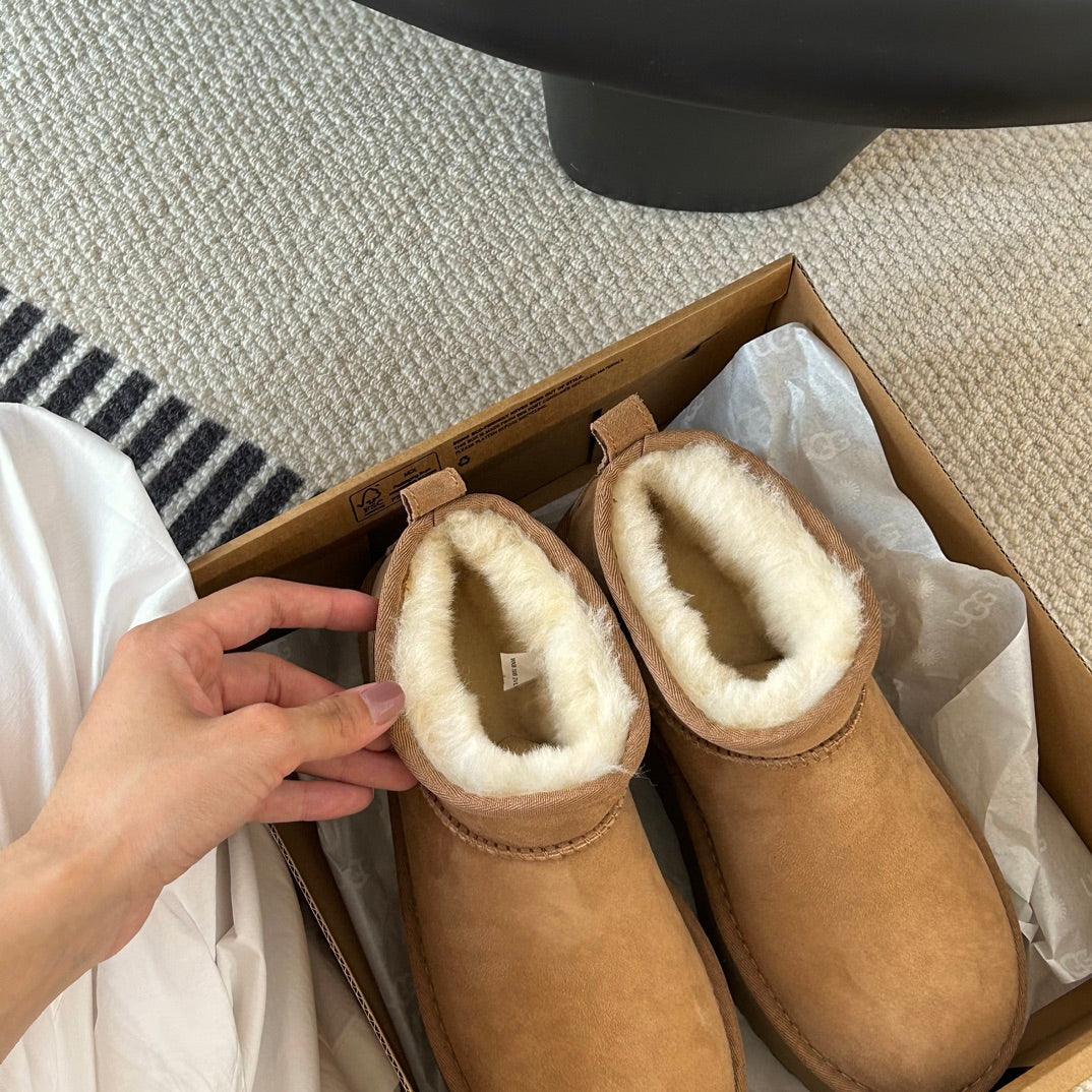 Guc New Platform ankle boots