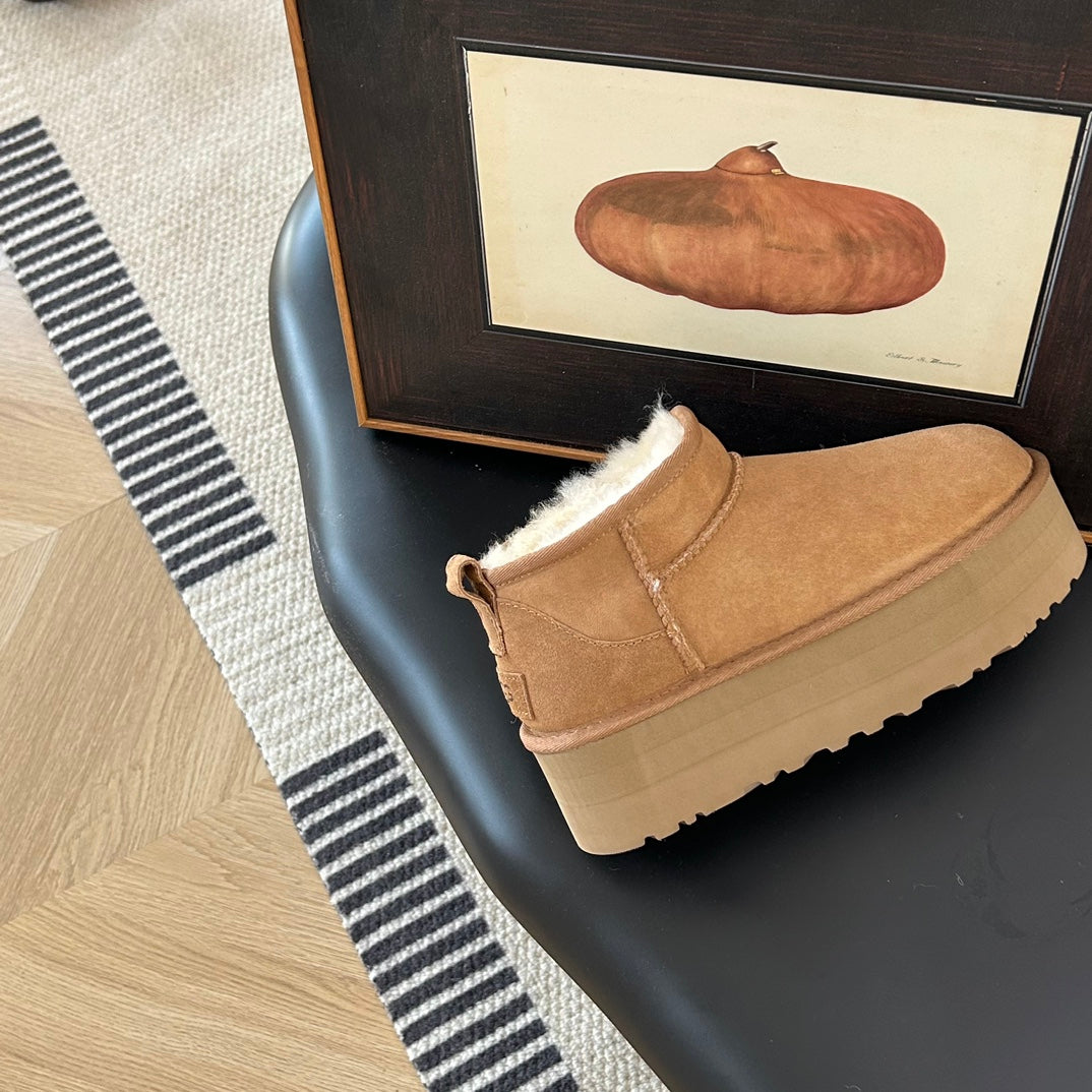 Guc New Platform ankle boots