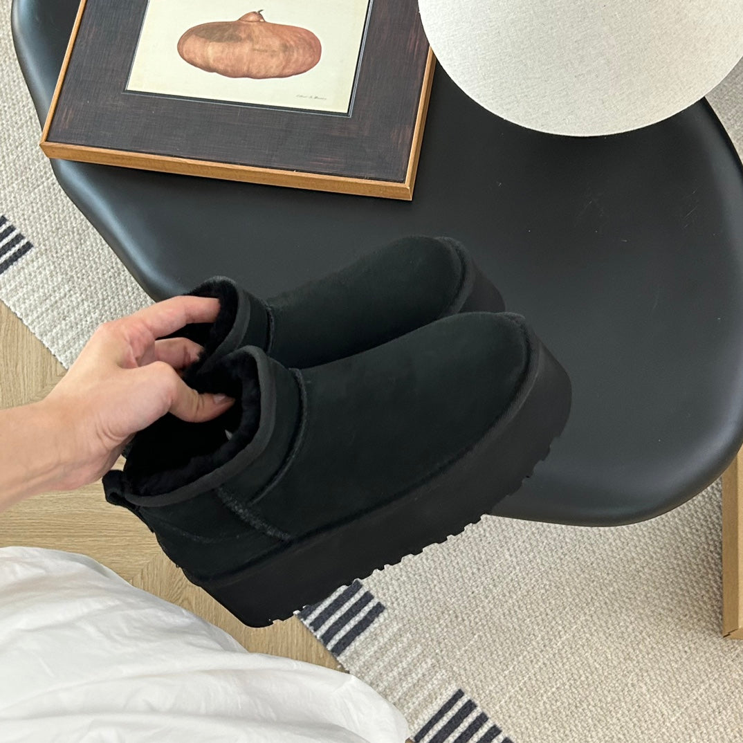 Guc New Platform ankle boots