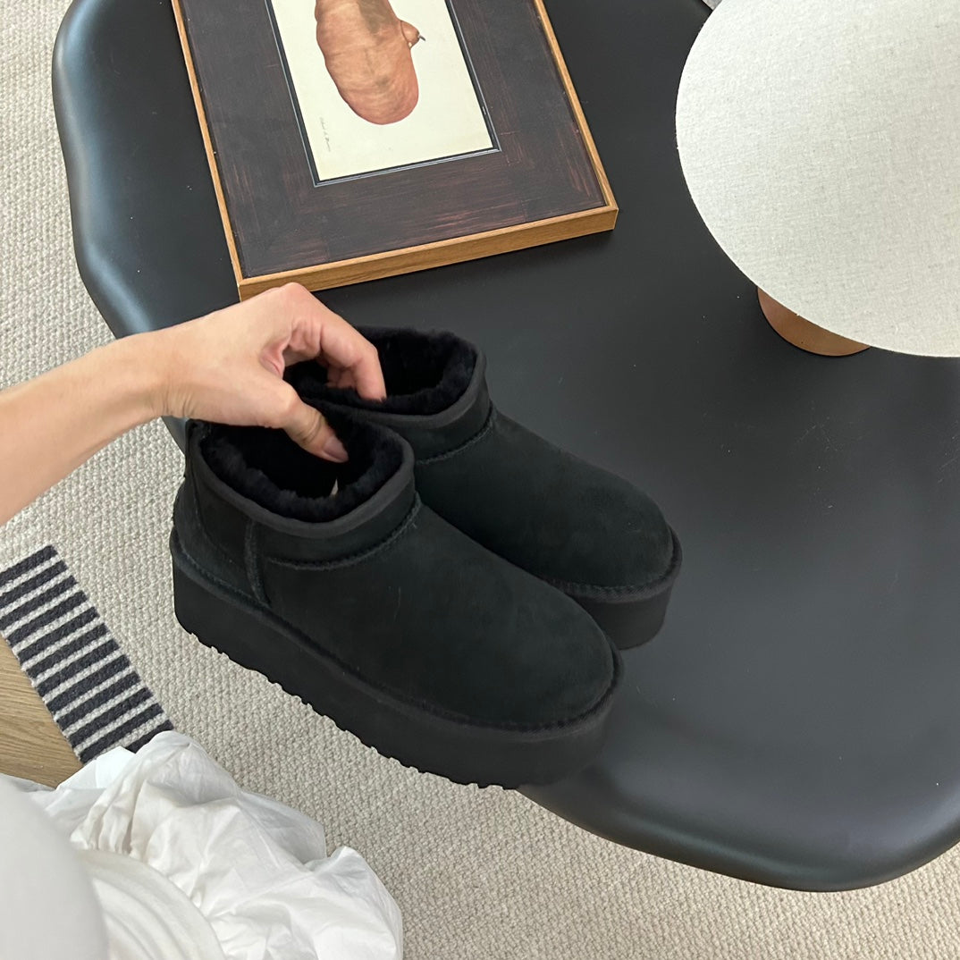 Guc New Platform ankle boots